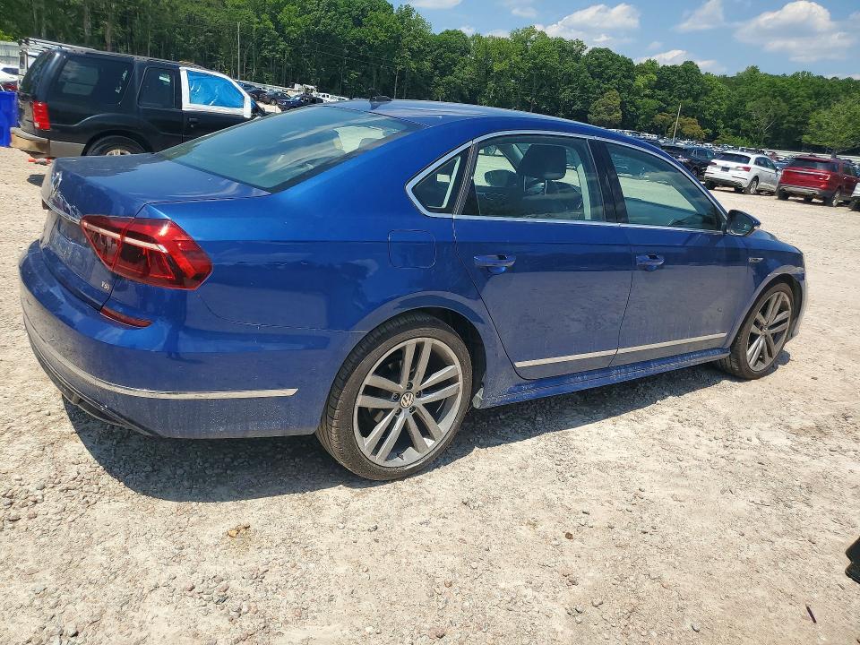 56586026 :رقم المزاد ، 1VWDT7A35HC060695 vin ، 2017 Volkswagen Passat مزاد بيع