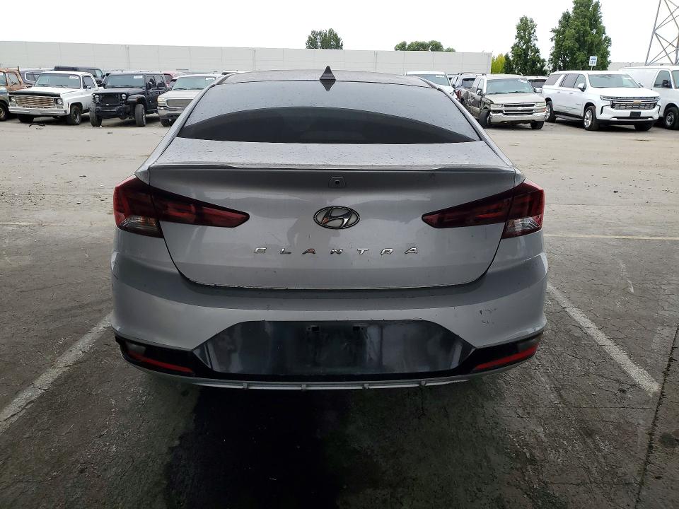 59027306 :رقم المزاد ، KMHD84LF7KU767711 vin ، 2019 Hyundai Elantra مزاد بيع