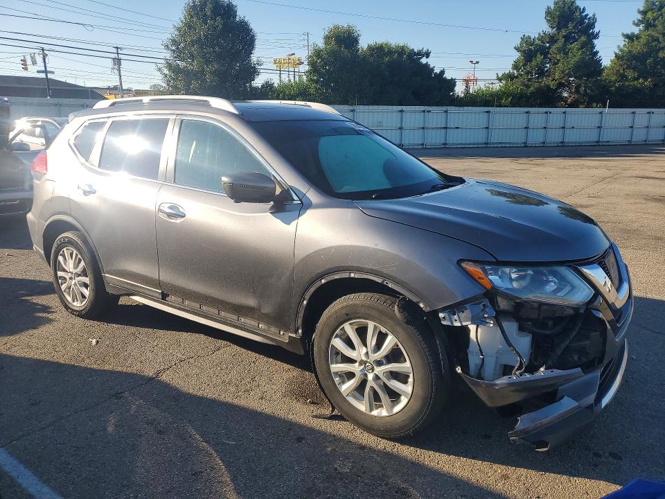Aukcja sprzedaży 2017 Nissan Rogue, vin: 5N1AT2MT5HC841152, numer aukcji: 58584366