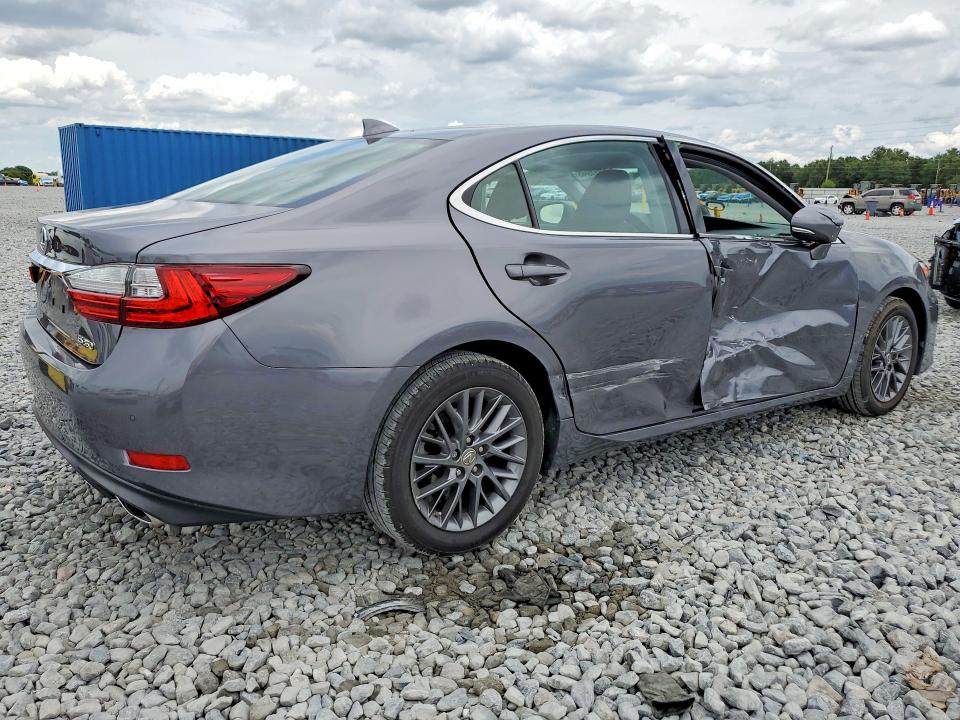 56951946 :رقم المزاد ، 58ABK1GG6JU087574 vin ، 2018 Lexus Es مزاد بيع