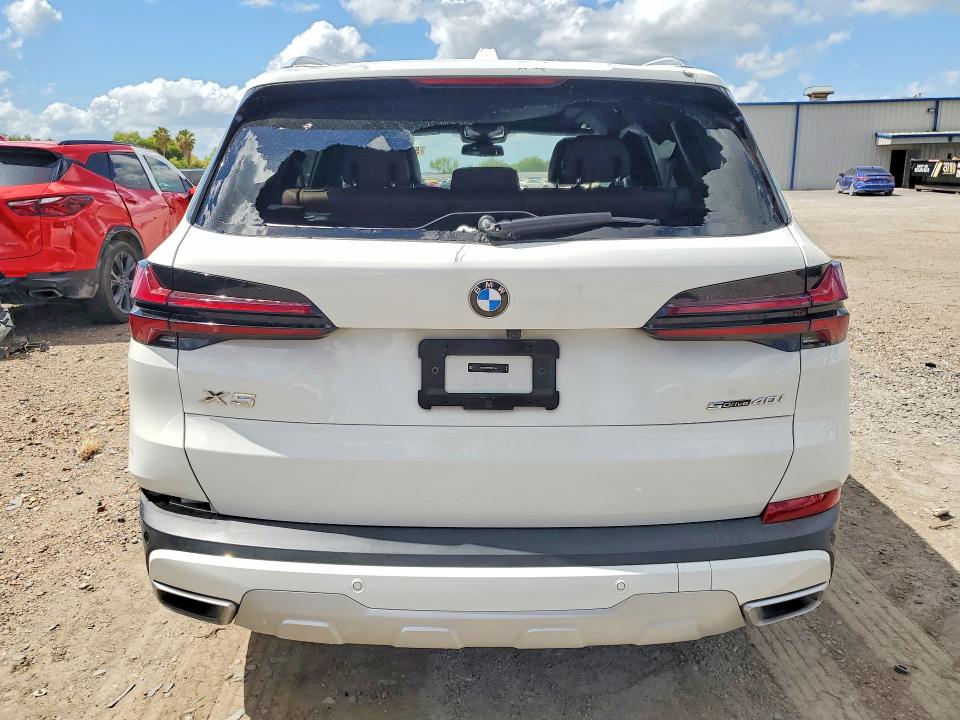 Продажа на аукционе авто 2024 Bmw X5, vin: 5UX13EU04R9W11580, номер лота: 57224616