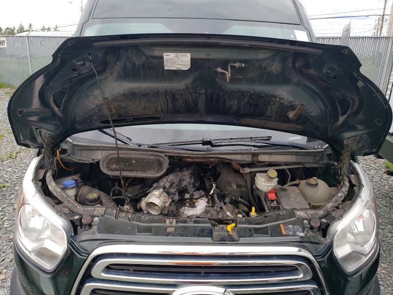 58301306 :رقم المزاد ، 1FTBW2CG2KKB27156 vin ، 2019 Ford Transit مزاد بيع