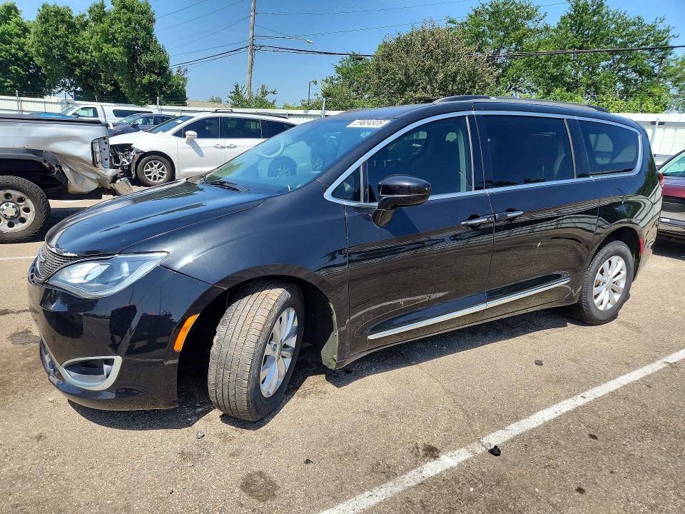 Продаж на аукціоні авто 2017 Chrysler Pacifica, vin: 2C4RC1BG7HR705197, номер лоту: 59634926