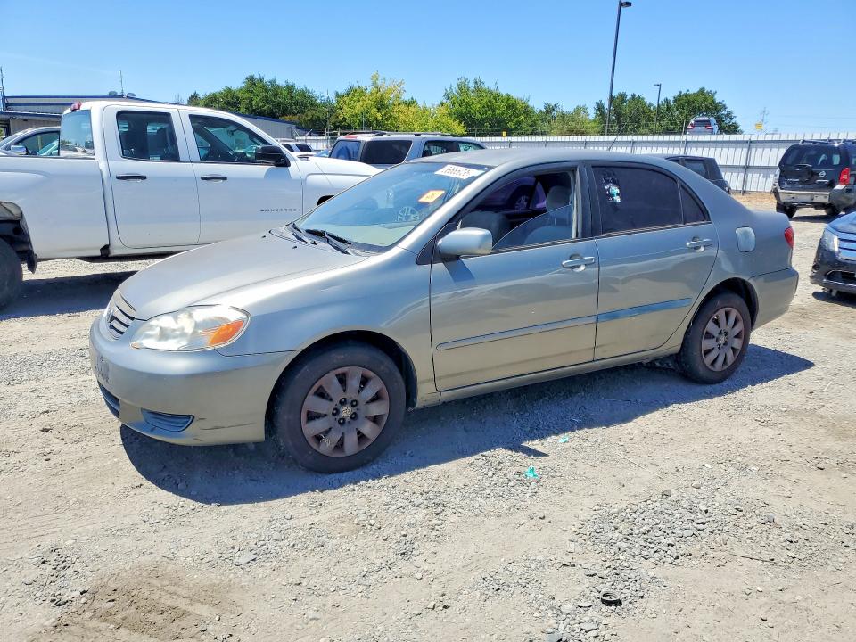 2004 Toyota Corolla Ce 4d Sedan მანქანა იყიდება აუქციონზე, vin: JTDBR38E942026879, აუქციონის ნომერი: 56665036