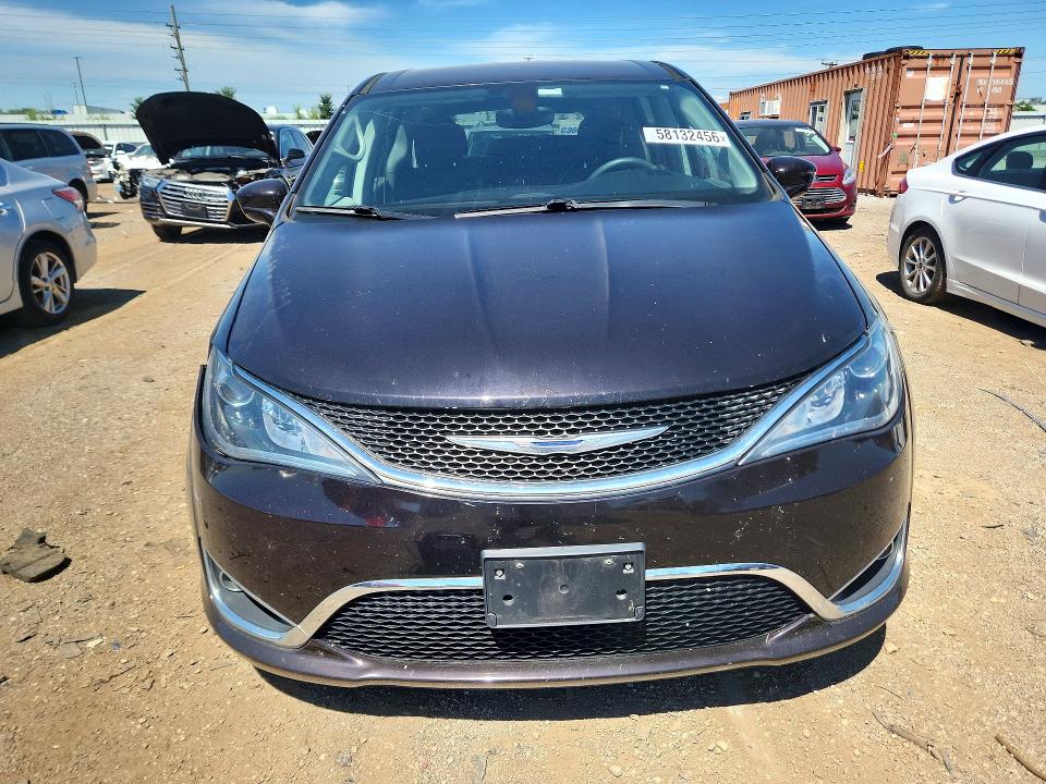 Продаж на аукціоні авто 2018 Chrysler Pacifica, vin: 2C4RC1FG3JR271215, номер лоту: 58132456