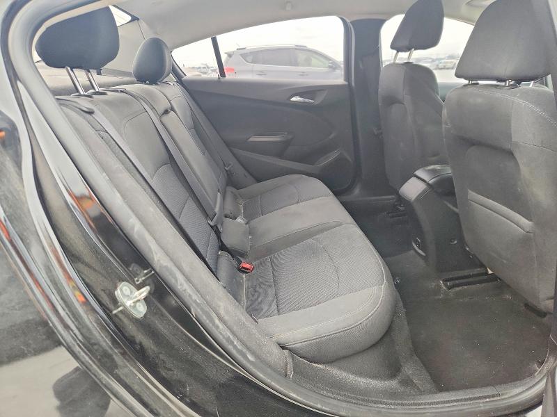 58535556 :رقم المزاد ، 1G1BE5SM4J7118609 vin ، 2018 Chevrolet Cruze مزاد بيع