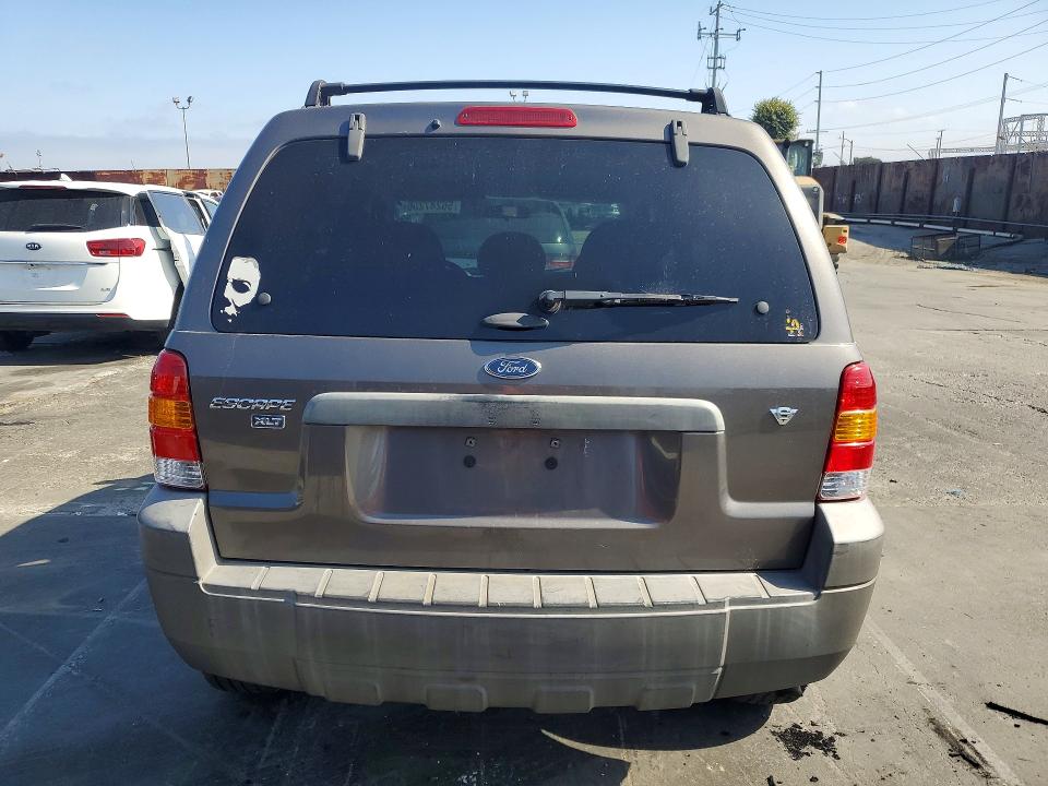 56247256 :رقم المزاد ، 1FMYU03166KD54397 vin ، 2006 Ford Escape مزاد بيع