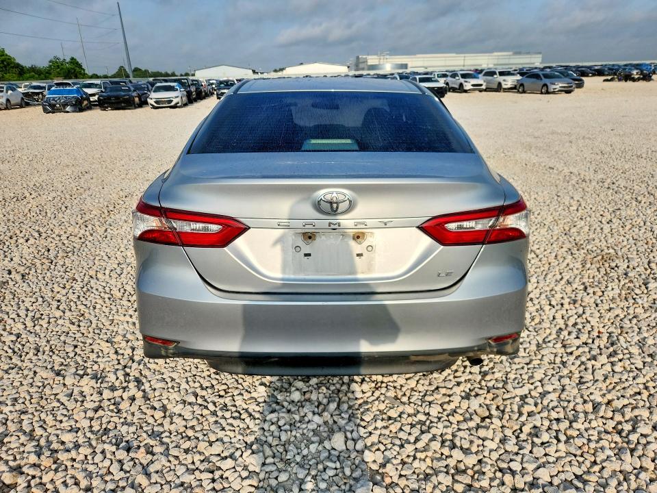 Продаж на аукціоні авто 2018 Toyota Camry, vin: 4T1B11HK7JU500941, номер лоту: 58378016