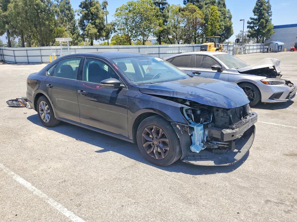 2018 Volkswagen Passat მანქანა იყიდება აუქციონზე, vin: 1VWAA7A33JC009873, აუქციონის ნომერი: 56661736