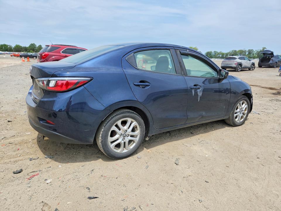 56645556 :رقم المزاد ، 3MYDLBYV9HY181977 vin ، 2017 Toyota Yaris Ia مزاد بيع