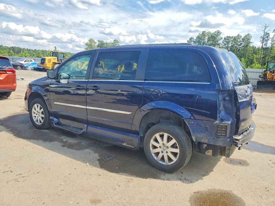 56863986 :رقم المزاد ، 2C4RC1BG6FR609705 vin ، 2015 Chrysler Town & Country مزاد بيع