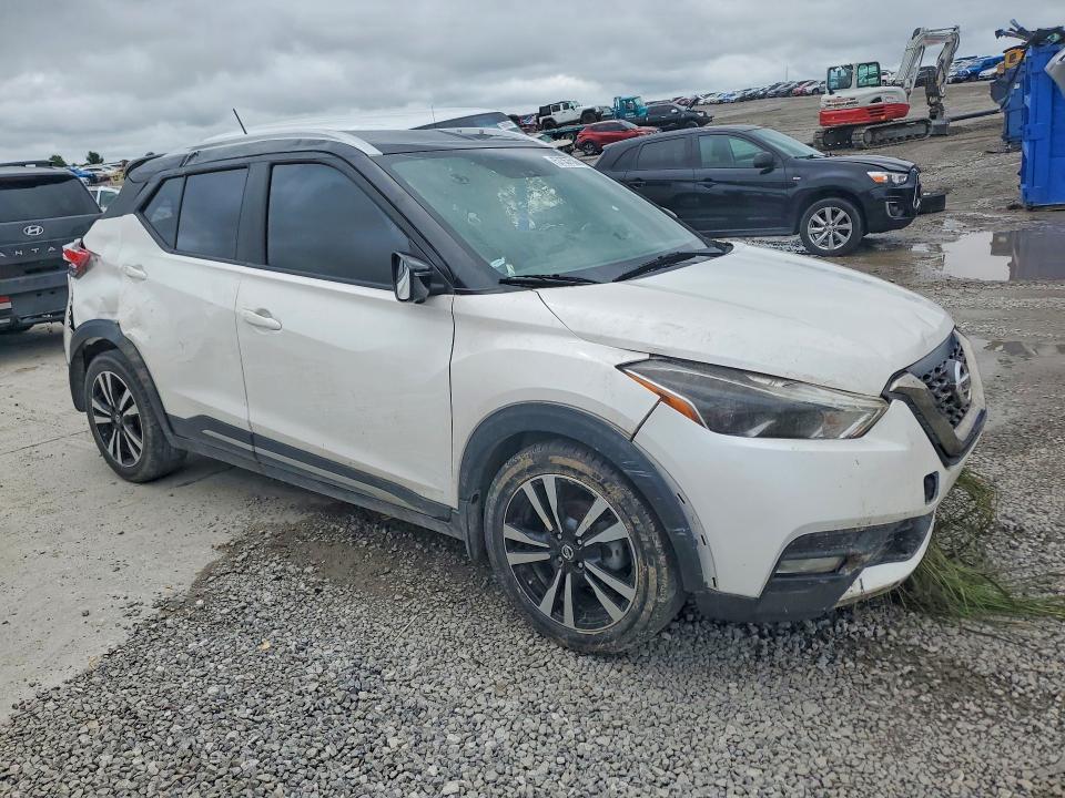 2019 Nissan Kicks მანქანა იყიდება აუქციონზე, vin: 3N1CP5CU2KL568280, აუქციონის ნომერი: 57357586