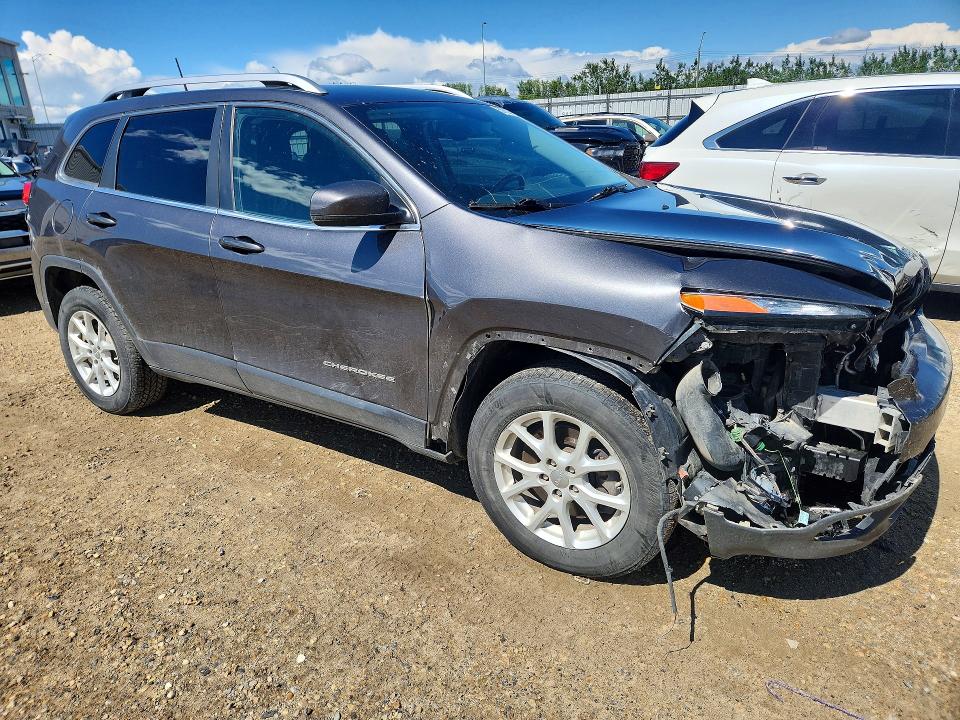 2017 Jeep Cherokee მანქანა იყიდება აუქციონზე, vin: 1C4PJMCS9HW521601, აუქციონის ნომერი: 57535256