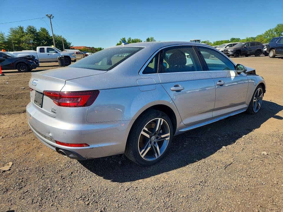 2018 Audi A4 მანქანა იყიდება აუქციონზე, vin: WAUENAF45JN019488, აუქციონის ნომერი: 54940326