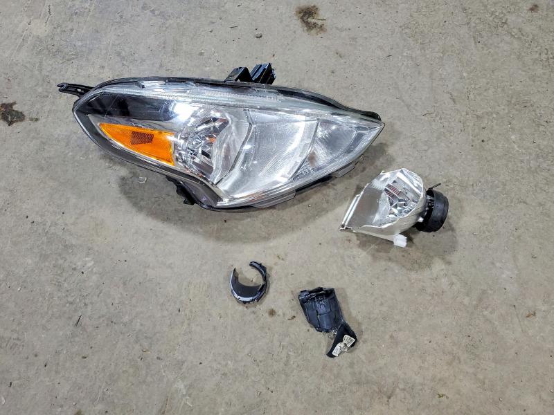 55993956 :رقم المزاد ، 3N1CN7AP7KL822547 vin ، 2019 Nissan Versa مزاد بيع