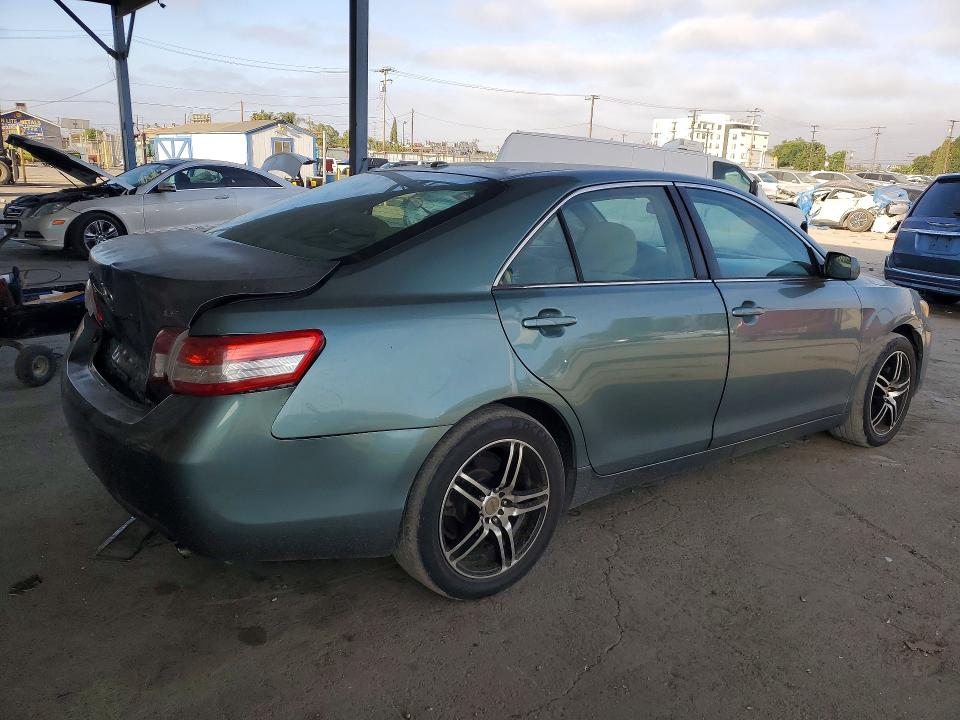 2011 Toyota Camry მანქანა იყიდება აუქციონზე, vin: 4T1BF3EK8BU617477, აუქციონის ნომერი: 57082126