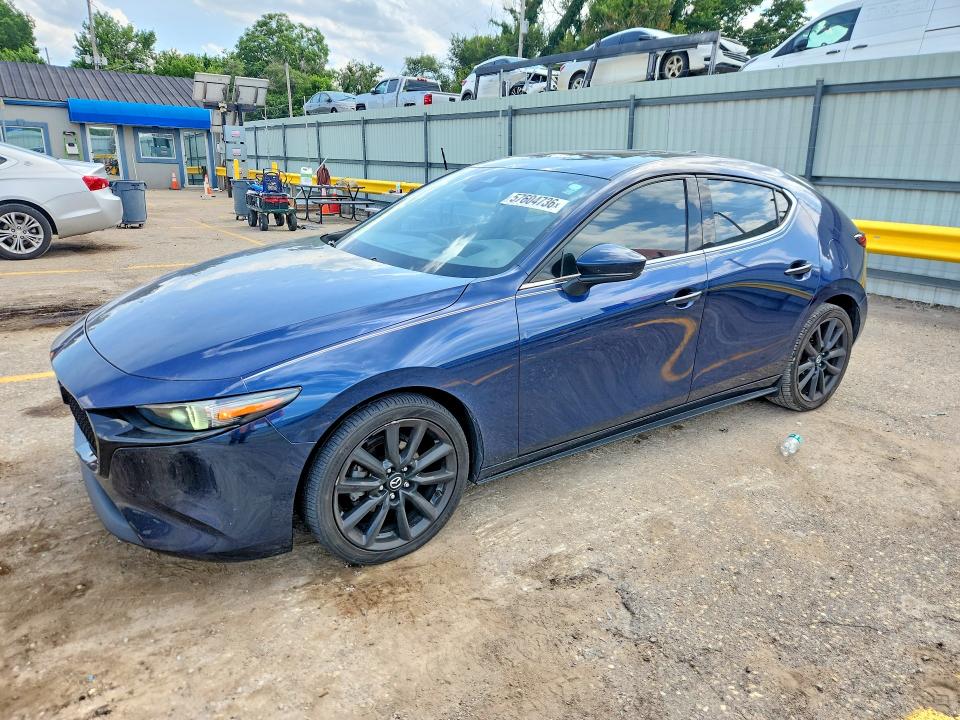 57604736 :رقم المزاد ، JM1BPANM8L1170708 vin ، 2020 Mazda 3 مزاد بيع