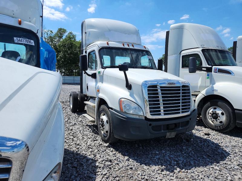 Продаж на аукціоні авто 2019 Freightliner Cascadia 125, vin: 3AKBGDDR2KSKS5006, номер лоту: 54418276