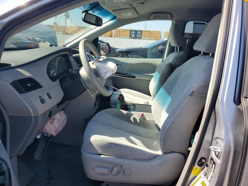 2012 Toyota Sienna მანქანა იყიდება აუქციონზე, vin: 5TDKK3DC4CS261013, აუქციონის ნომერი: 55780686