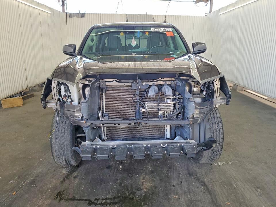 58582696 :رقم المزاد ، 3TMAZ5CN8LM126963 vin ، 2020 Toyota Tacoma مزاد بيع