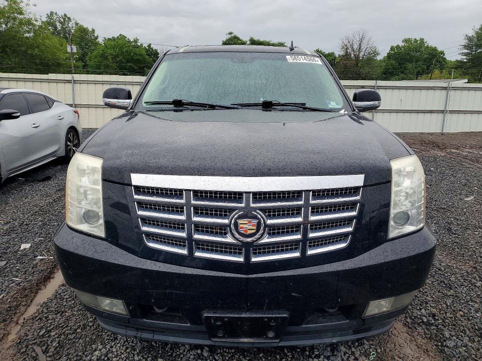 2009 Cadillac Escalade მანქანა იყიდება აუქციონზე, vin: 1GYFK13259R236329, აუქციონის ნომერი: 58514566