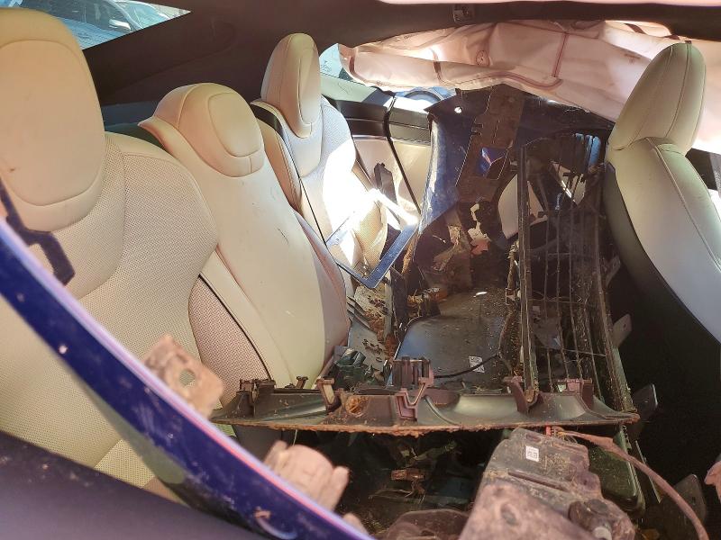 55535696 :رقم المزاد ، 5YJSA1E62NF485811 vin ، 2022 Tesla Model S مزاد بيع