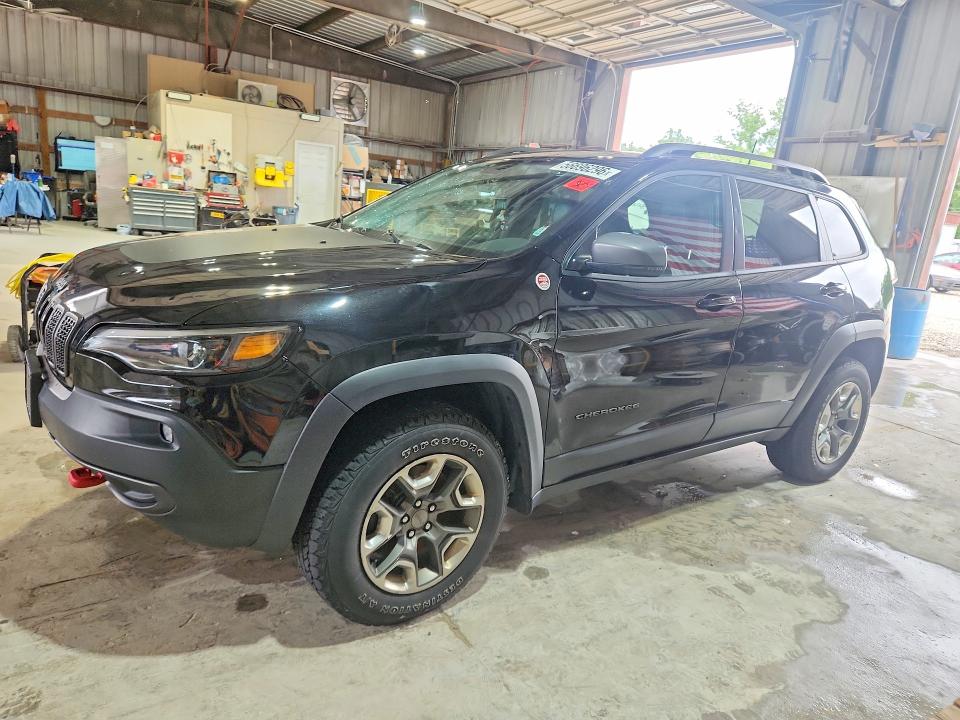 56696296 :رقم المزاد ، 1C4PJMBXXKD137293 vin ، 2019 Jeep Cherokee مزاد بيع