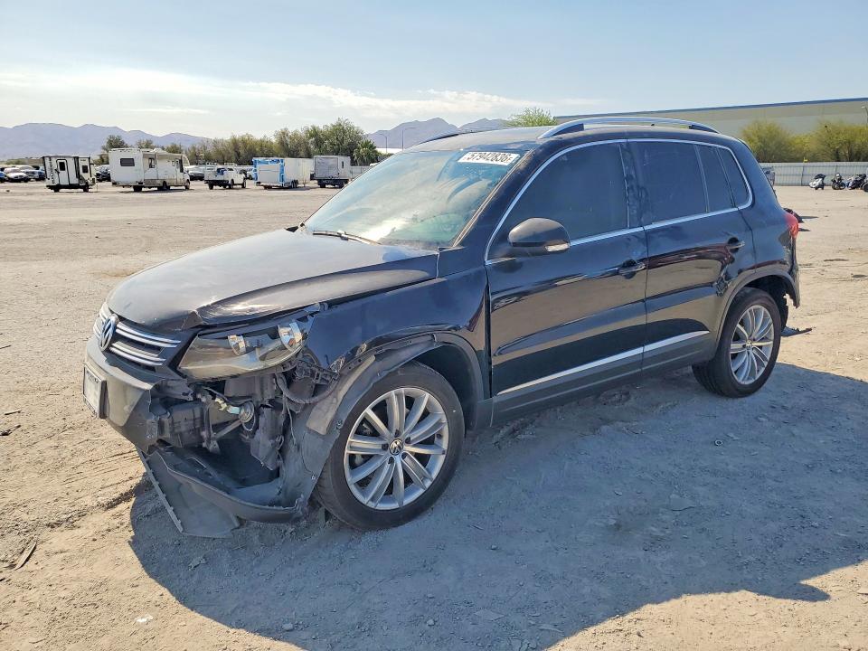 57942836 :رقم المزاد ، WVGBV7AX6FW556006 vin ، 2015 Volkswagen Tiguan مزاد بيع