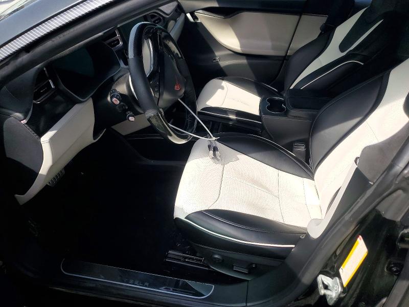 2015 Tesla Model S მანქანა იყიდება აუქციონზე, vin: 5YJSA4H20FFP75444, აუქციონის ნომერი: 57170276