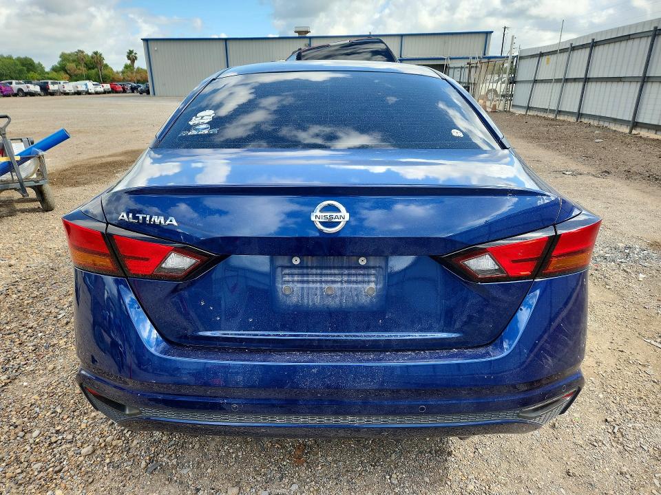 Продаж на аукціоні авто 2022 Nissan Altima, vin: 1N4BL4BV1NN323621, номер лоту: 56817286