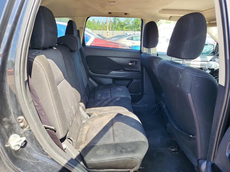 55771236 :رقم المزاد ، JA4AD3A30HZ031835 vin ، 2017 Mitsubishi Outlander مزاد بيع