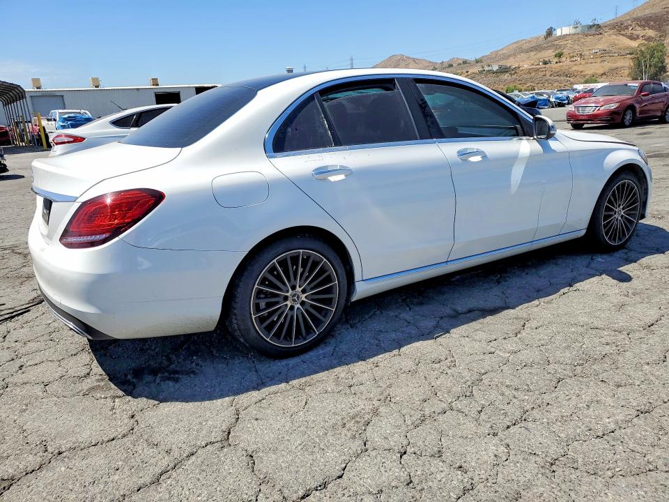 57260556 :رقم المزاد ، 55SWF8DB6LU324304 vin ، 2020 Mercedes-benz C مزاد بيع