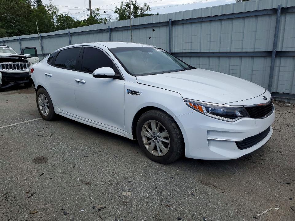 58174786 :رقم المزاد ، 5XXGT4L36JG215630 vin ، 2018 Kia Optima مزاد بيع