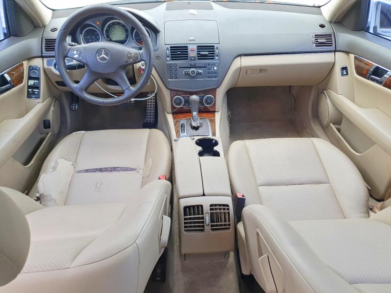 2010 Mercedes-benz C მანქანა იყიდება აუქციონზე, vin: WDDGF5EB6AF376176, აუქციონის ნომერი: 55735526