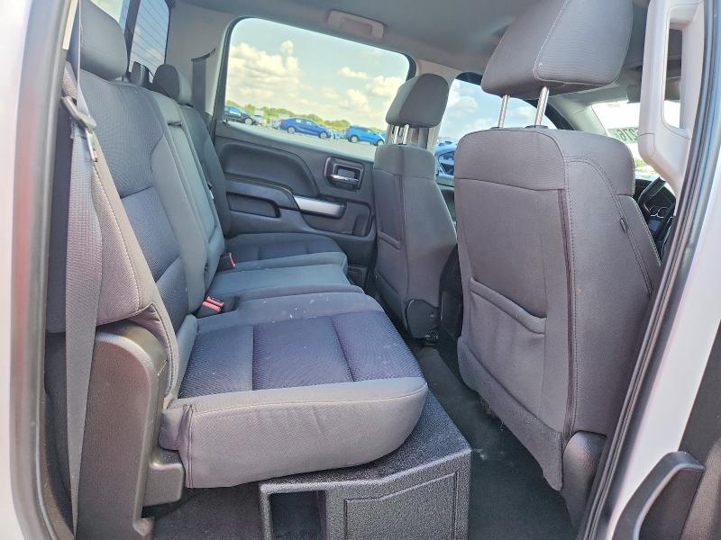 Продажа на аукционе авто 2018 Chevrolet Silverado, vin: 3GCUKREC2JG232129, номер лота: 58425276