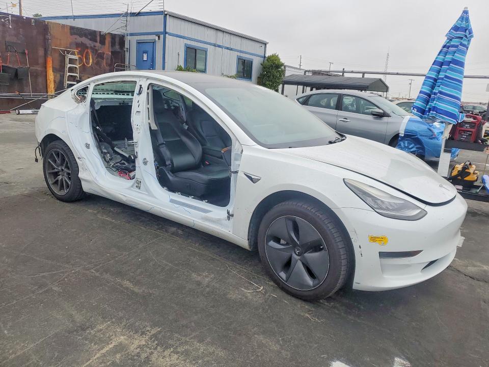 Продажа на аукционе авто 2019 Tesla Model 3, vin: 5YJ3E1EA7KF436581, номер лота: 56342326