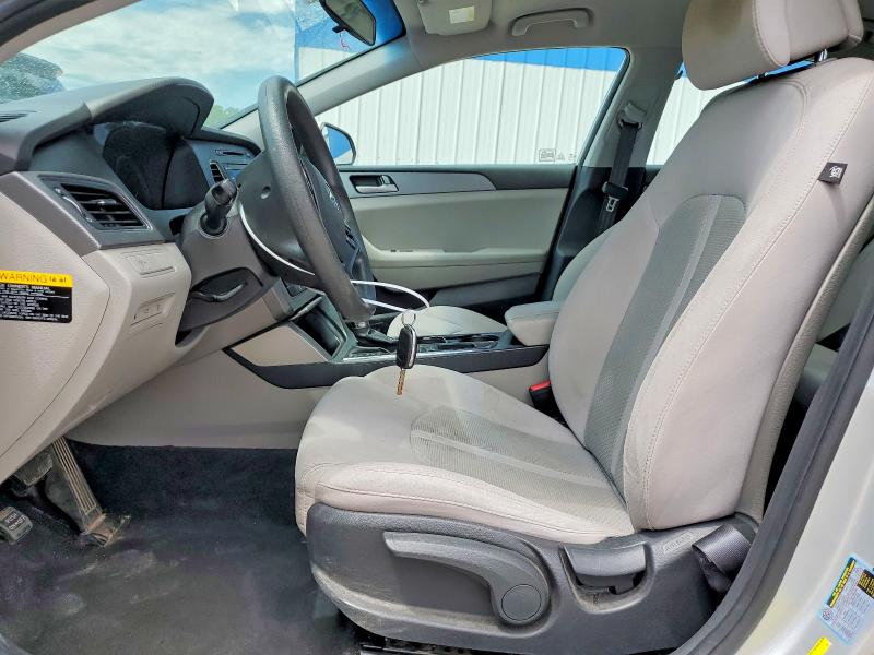 57699036 :رقم المزاد ، 5NPE24AF3HH502414 vin ، 2017 Hyundai Sonata مزاد بيع