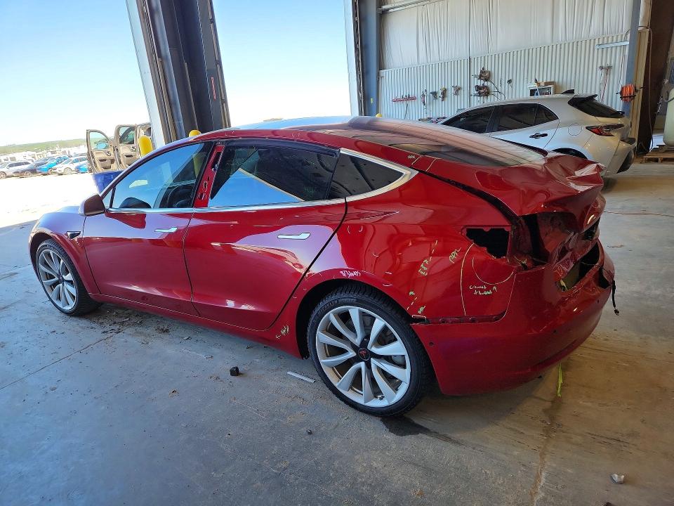 Продажа на аукционе авто 2018 Tesla Model 3, vin: 5YJ3E1EA4JF007994, номер лота: 56833336