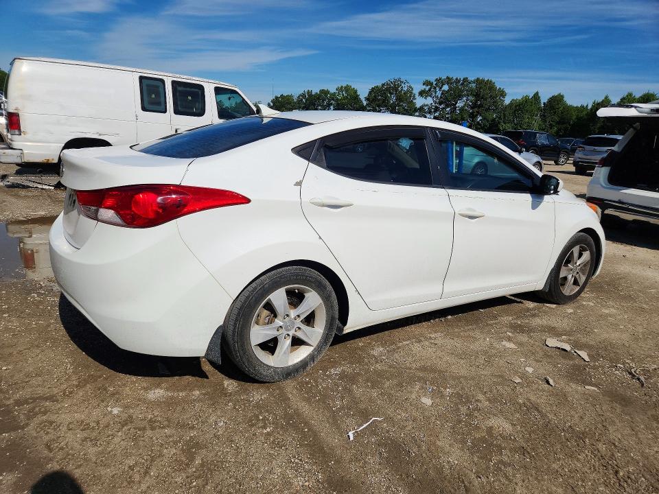 56073236 :رقم المزاد ، 5NPDH4AE7DH448630 vin ، 2013 Hyundai Elantra مزاد بيع