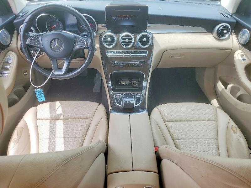 55389456 :رقم المزاد ، WDC0G4KB8HV013458 vin ، 2017 Mercedes-benz Glc مزاد بيع