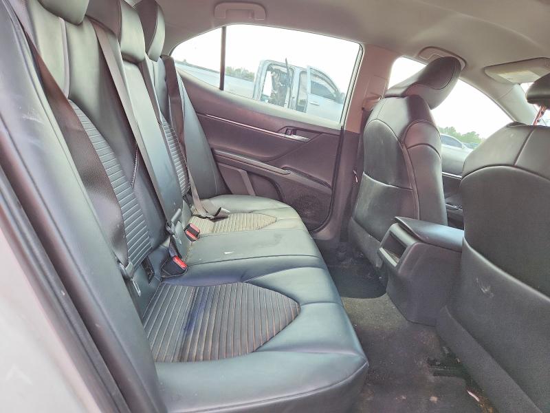 56400236 :رقم المزاد ، 4T1G11AK1LU347122 vin ، 2020 Toyota Camry مزاد بيع