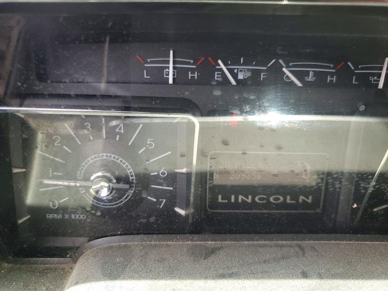 56807116 :رقم المزاد ، 5LMFU275X8LJ03327 vin ، 2008 Lincoln Navigator مزاد بيع