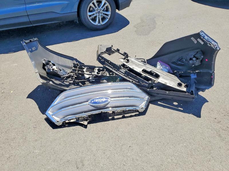 58601686 :رقم المزاد ، 2FMPK4J88JBC13035 vin ، 2018 Ford Edge مزاد بيع