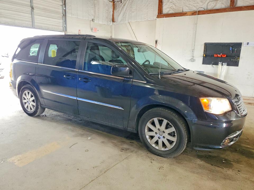 58889516 :رقم المزاد ، 2C4RC1BG8GR268244 vin ، 2016 Chrysler Town & Country مزاد بيع