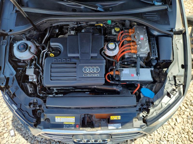 Продажа на аукционе авто 2018 Audi A3, vin: WAUSPBFF6JA057209, номер лота: 56489206