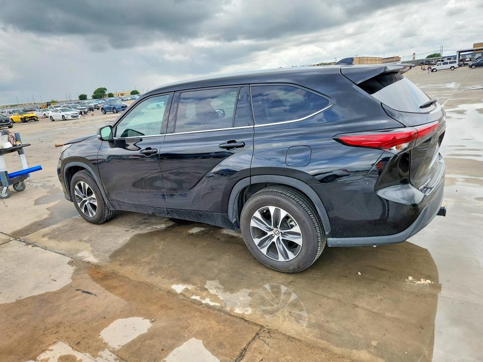 Aukcja sprzedaży 2022 Toyota Highlander, vin: 5TDGZRAHXNS555782, numer aukcji: 56628536