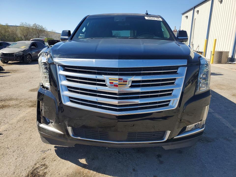 2017 Cadillac Escalade მანქანა იყიდება აუქციონზე, vin: 1GYS4DKJ5HR373319, აუქციონის ნომერი: 58042196