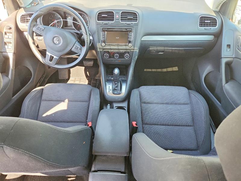 57272656 :رقم المزاد ، WVWDB7AJ5EW002133 vin ، 2014 Volkswagen Golf مزاد بيع