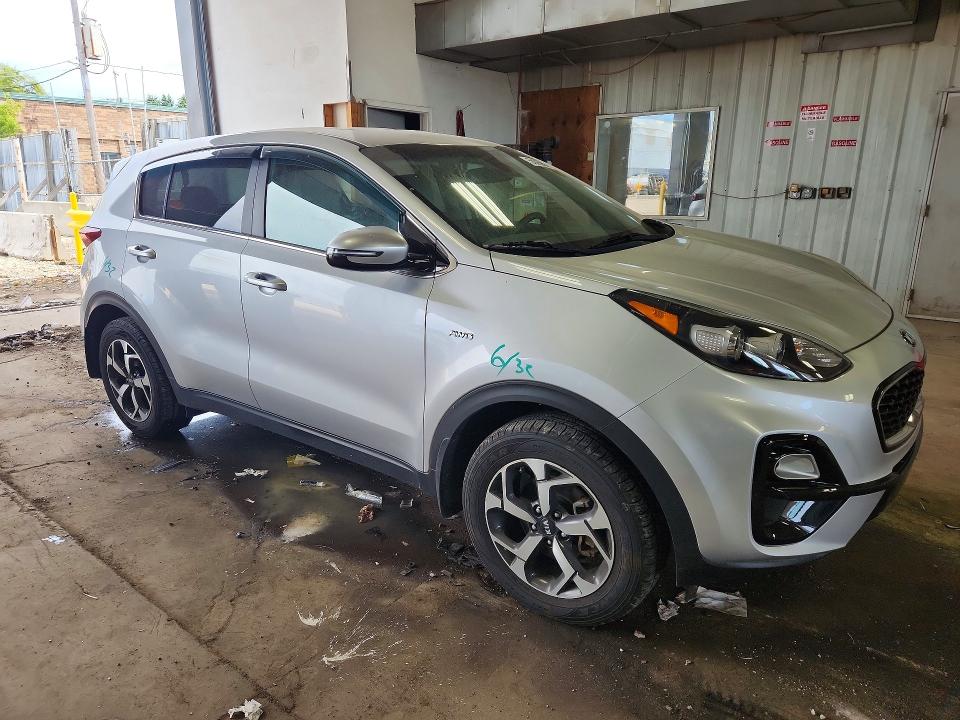 2020 Kia Sportage მანქანა იყიდება აუქციონზე, vin: KNDPMCAC5L7681913, აუქციონის ნომერი: 55926906