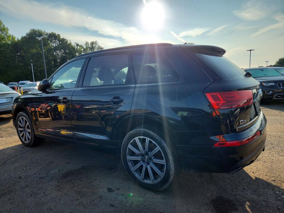 58942916 :رقم المزاد ، WA1VAAF70JD018094 vin ، 2018 Audi Q7 مزاد بيع